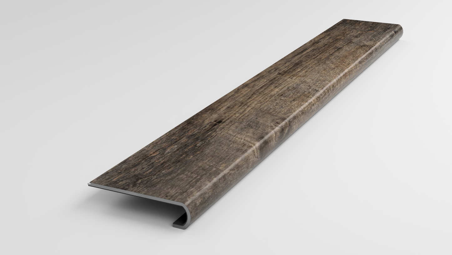 Korlok Select | Salvaged Barnwood Stair Tread
