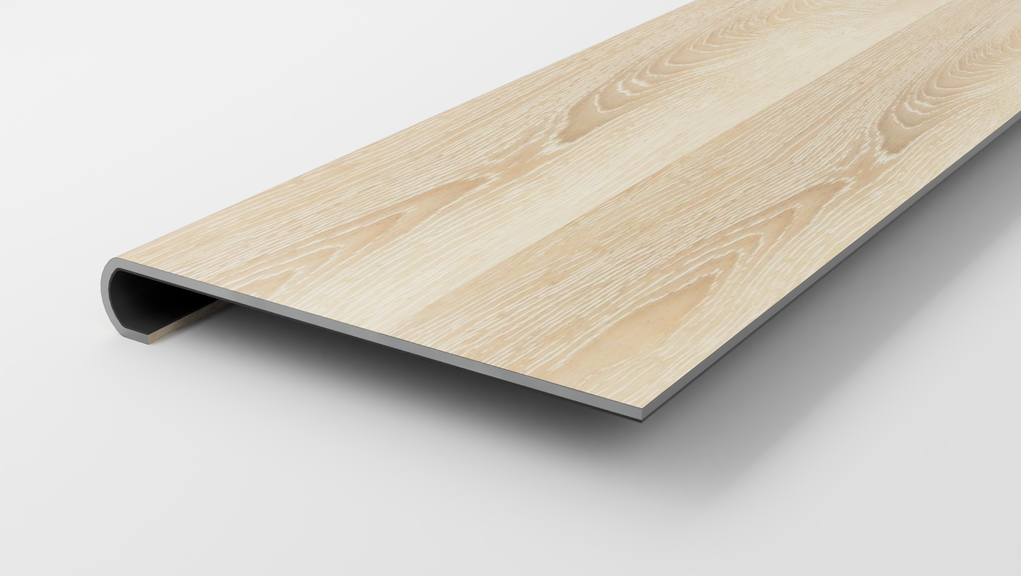 Camellia Chase Stair Tread