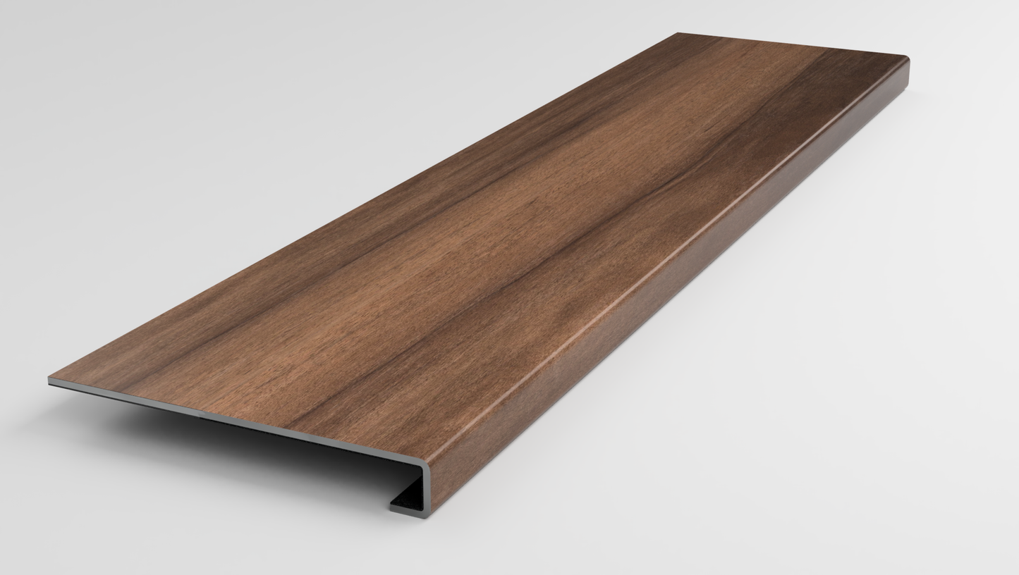 Endura Plus | Amber Oak Stair Tread
