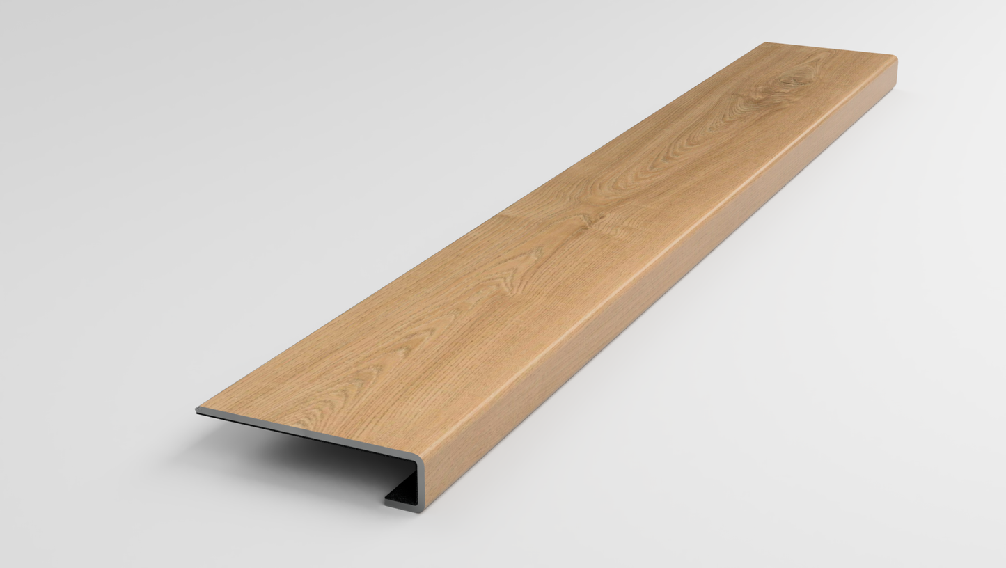 Floorte Classic | Titan HD Plus Platinum | Antique Chestnut Stair Tread