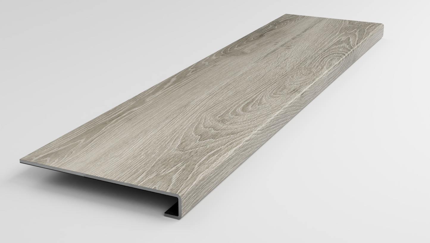 Bayboro Oak Stair Tread