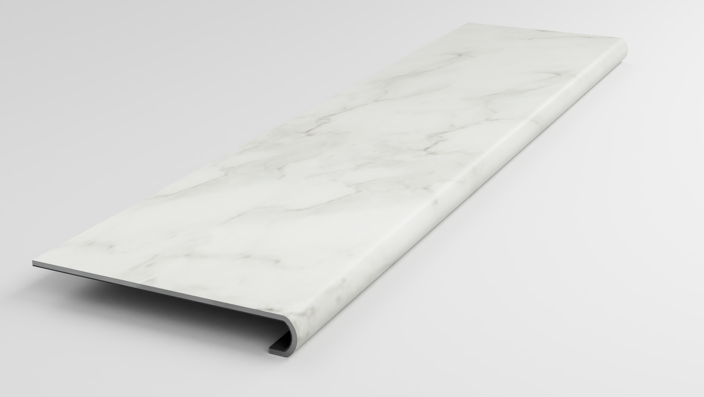 Everlife | XL Trecento | Calacatta Venosa Gold Stair Tread