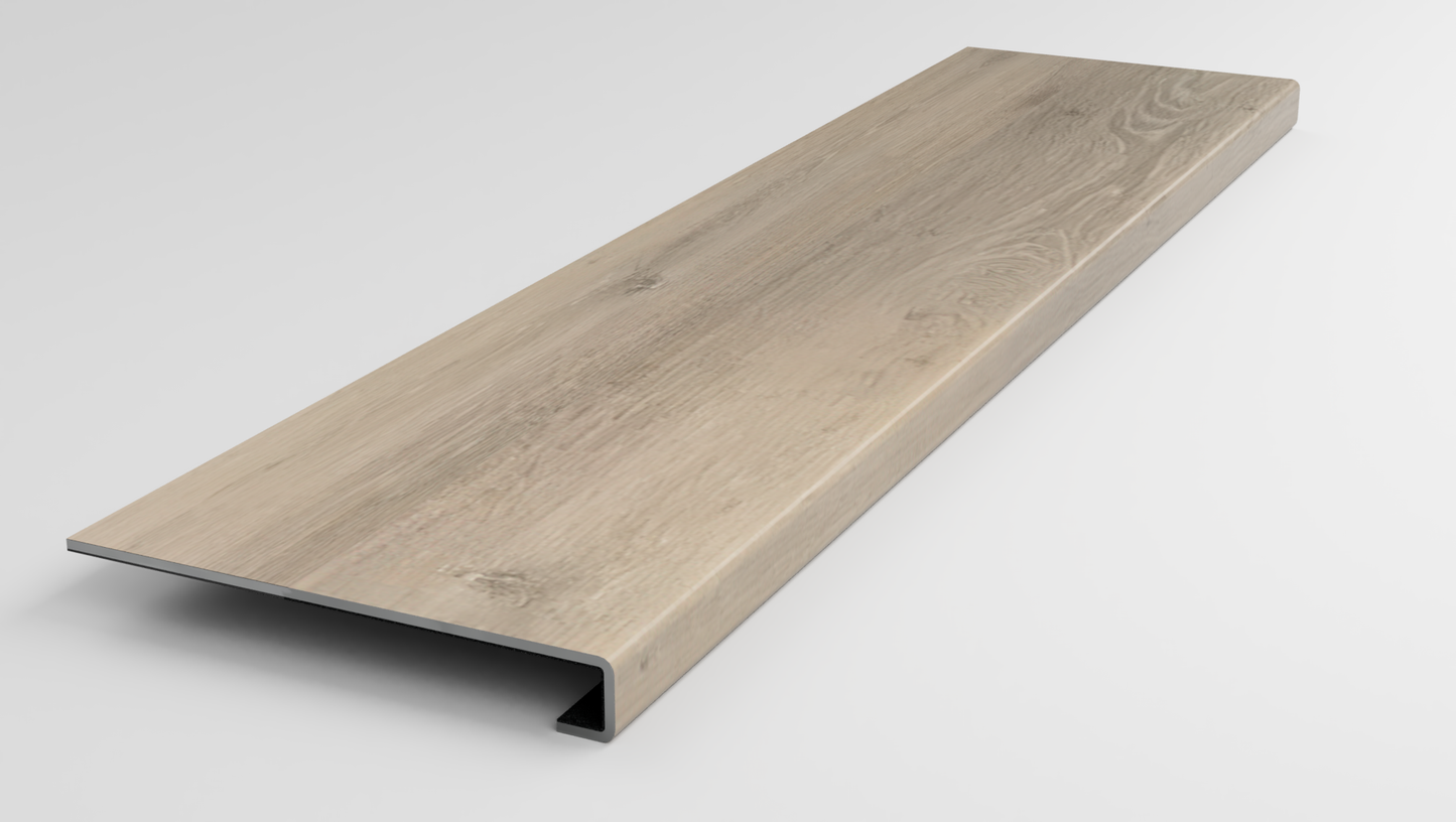 Prime XL 7 | Char Oak Stair Tread