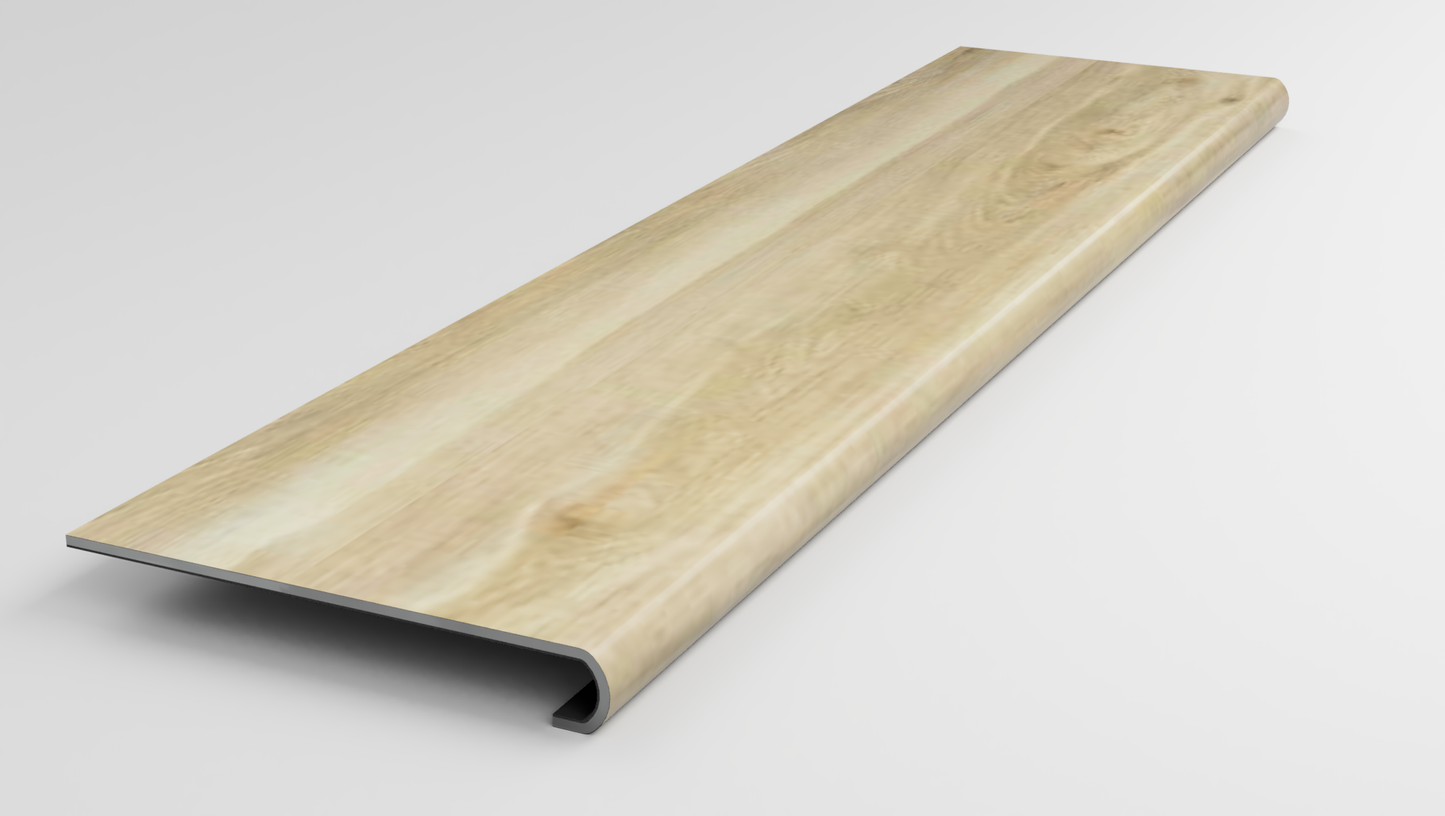 Diamond Core | Gold | Pecan Stair Tread