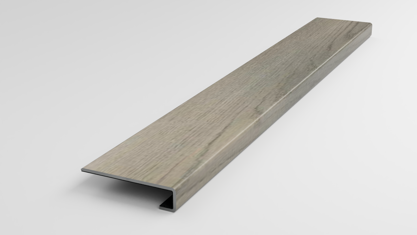 7 Series | Ecru Oak Stair Tread