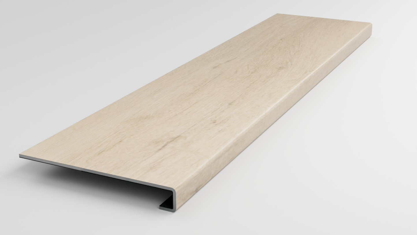 Floorte Classic | Pantheon HD Plus Natural Bevel | Fresco Cream Stair Tread