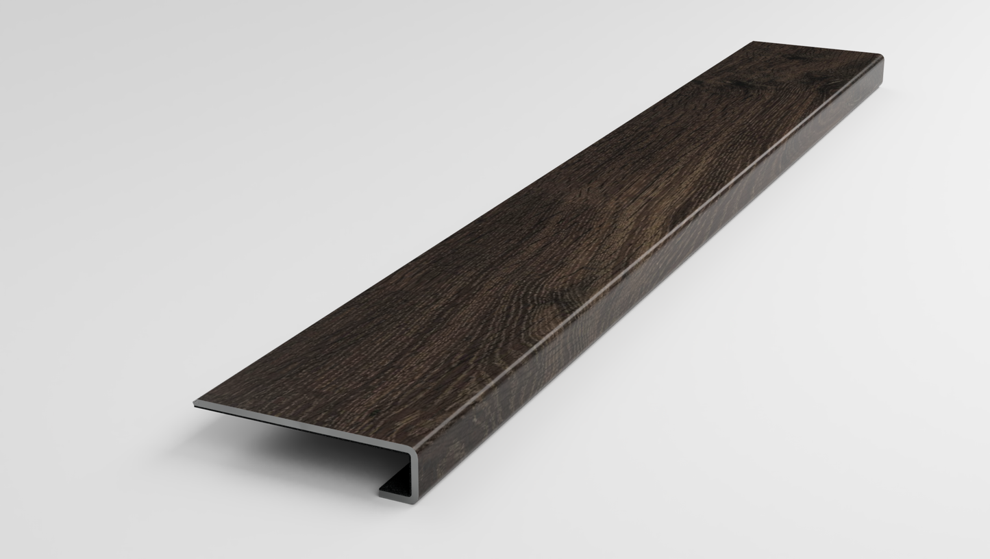 Knight Tile | Aged Oak Stair Tread