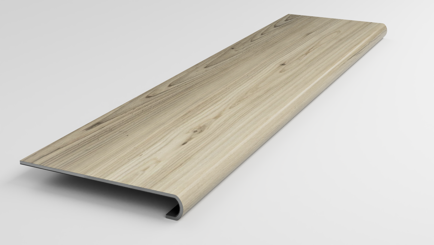 Floorte | Distinction Plus | Light Pine Stair Tread