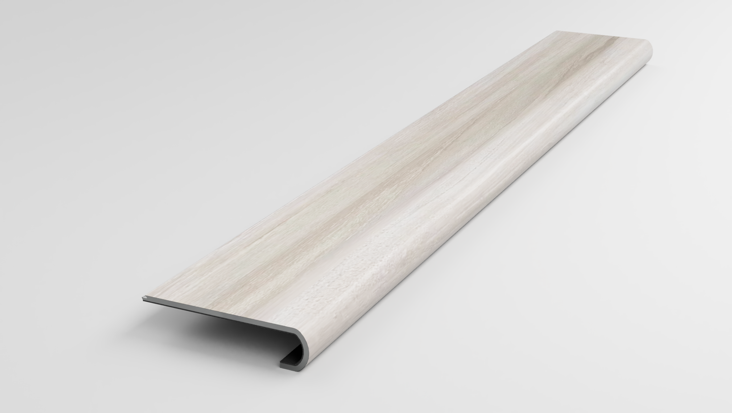 Long Bien 4.5 | Mascarpone Stair Tread