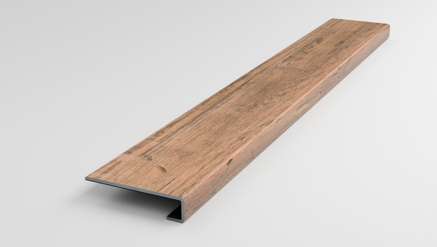 7 Series | Navajo Oak Stair Tread