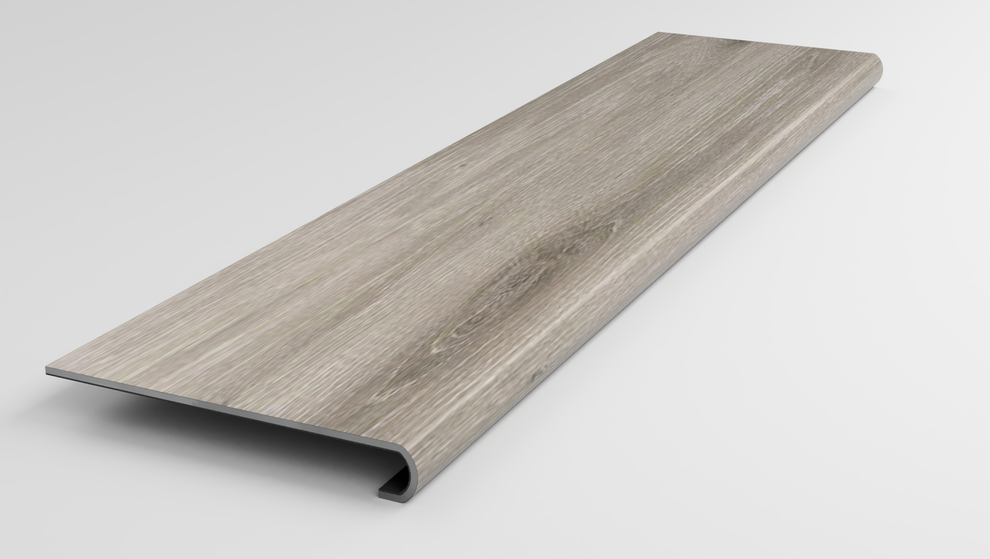 Alpha | Shadow Oak Stair Tread