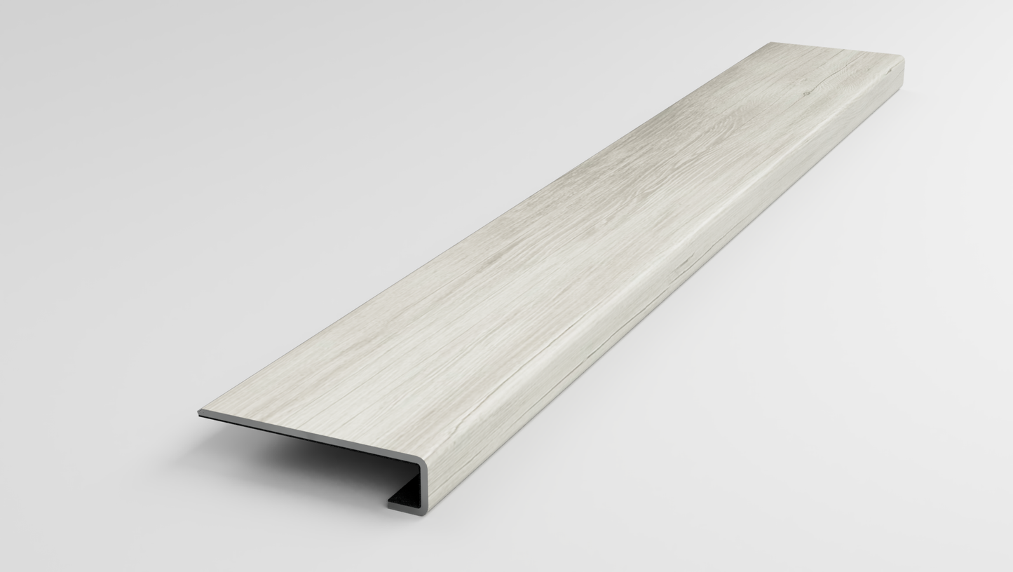 Shutford Manor Oak Stair Tread