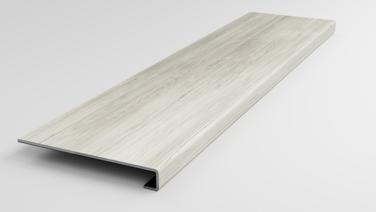 Shutford Manor Oak Stair Tread