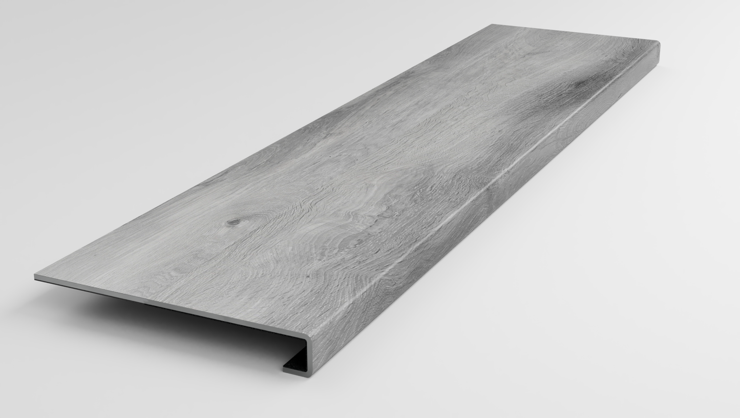 SPC Max | Glacier Point Collection | Super Grey Stair Tread