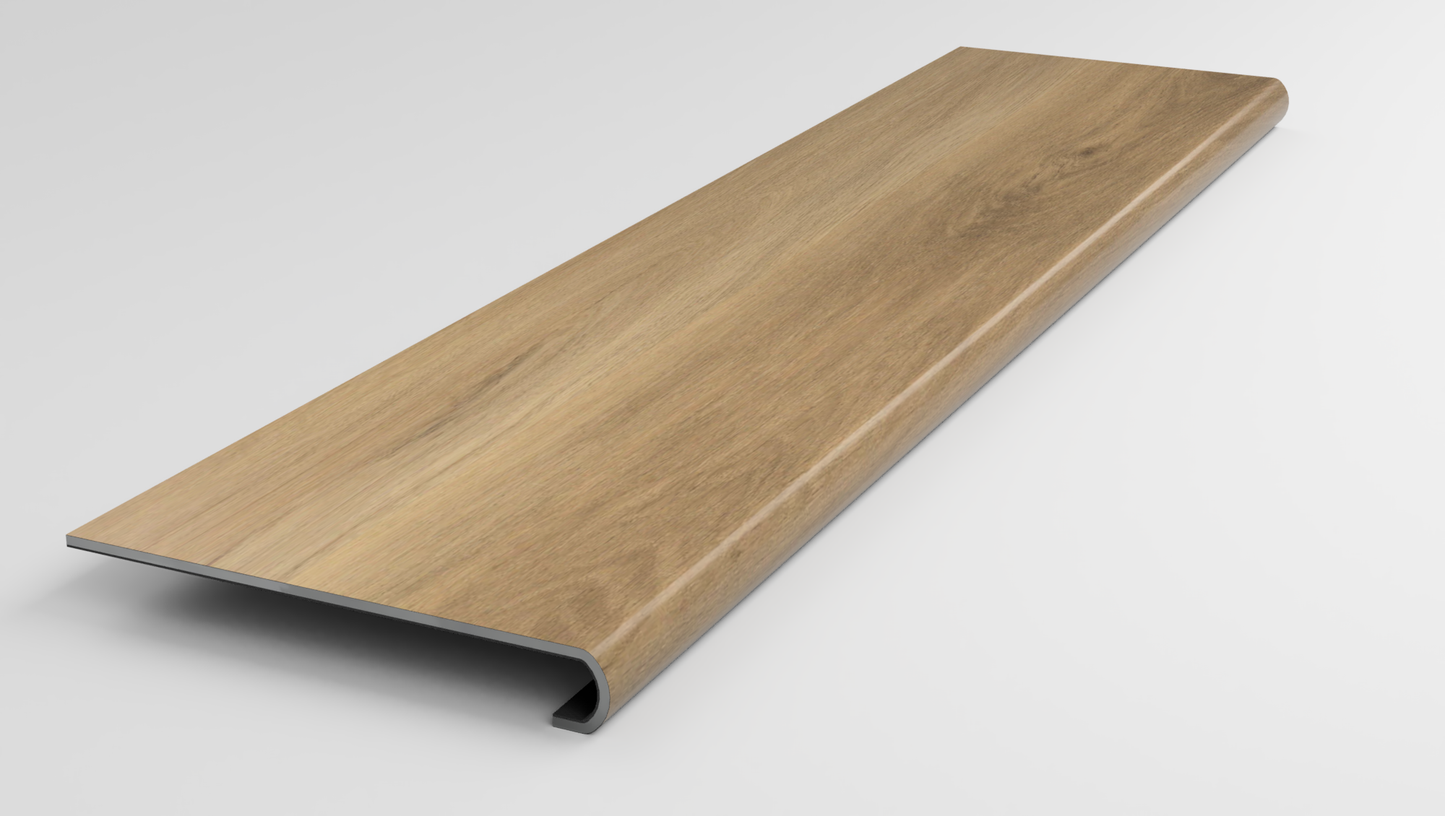 TX101 | Timeless Oak Stair Tread
