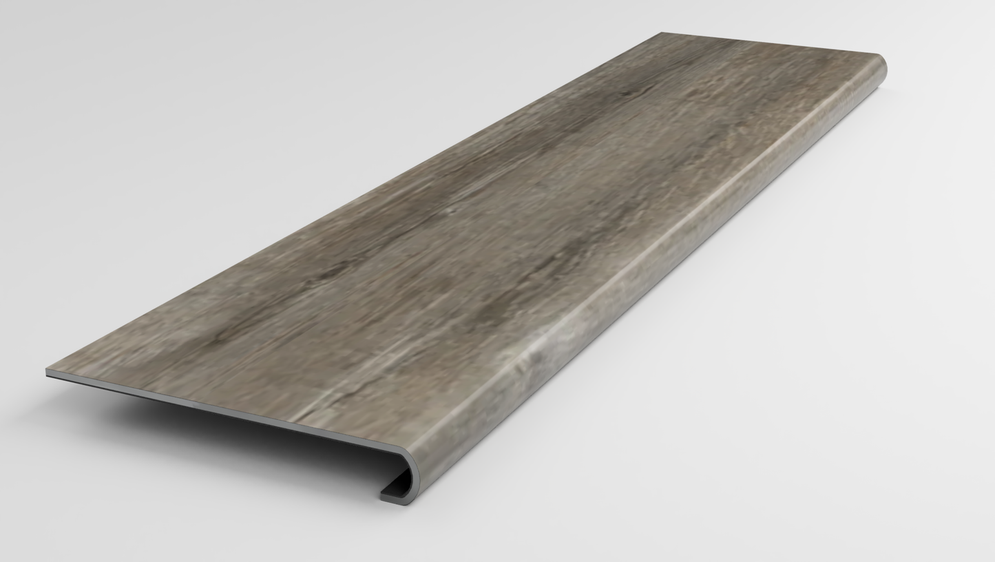 SolidTech Essentials | Everett Park | Turntable Stair Tread