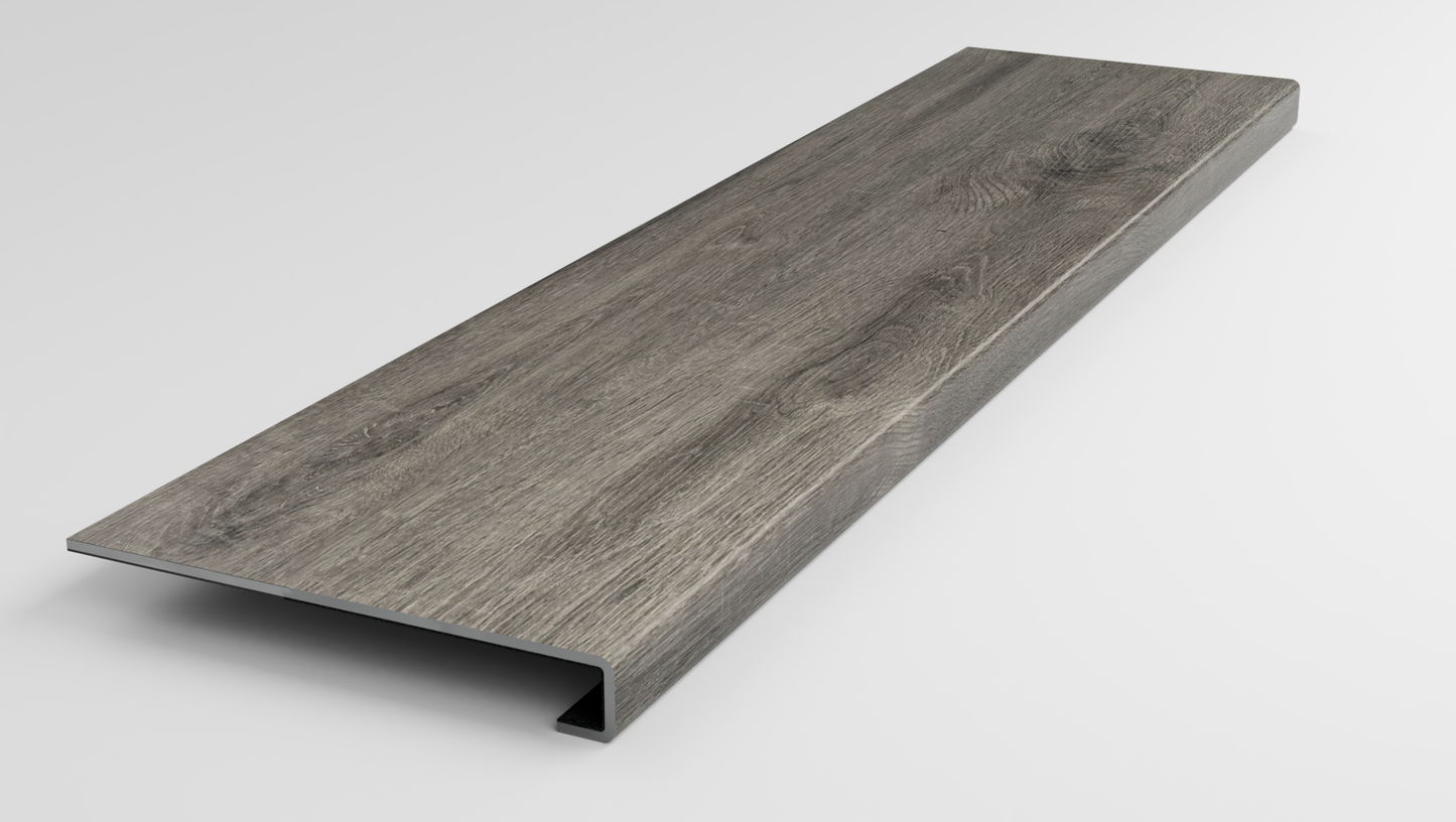 Everlife | Cyrus | Walnut Waves Stair Tread